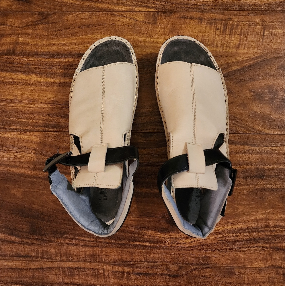 NAOT VERBENA CREAM SANDAL size 40